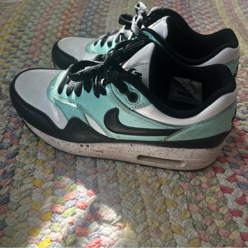Nike airmax 90 womens size 6 turquoise and black